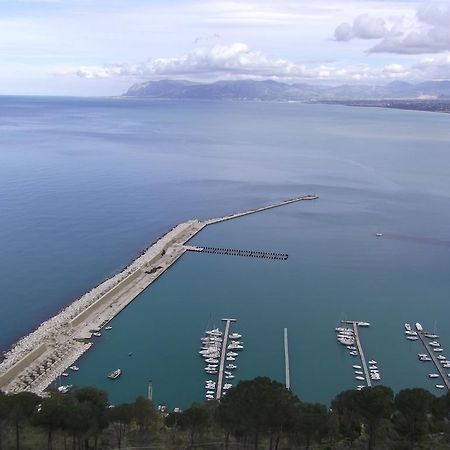 Appartement Zu Pippinu à Castellammare del Golfo Extérieur photo