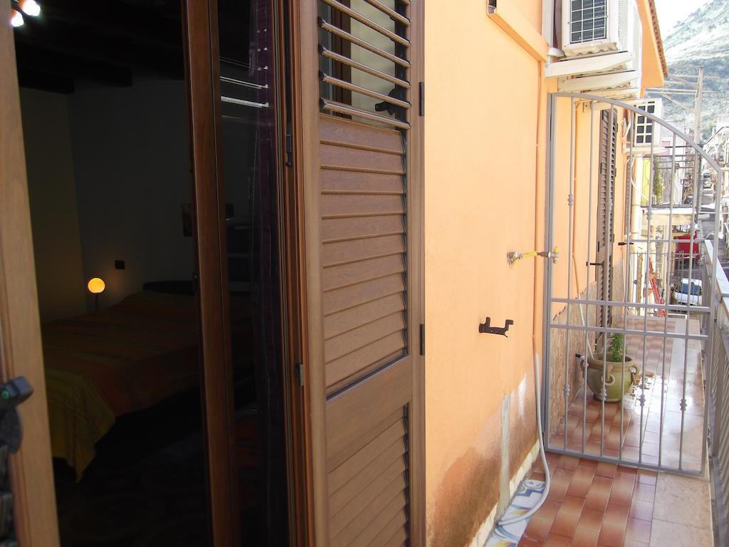 Appartement Zu Pippinu à Castellammare del Golfo Chambre photo