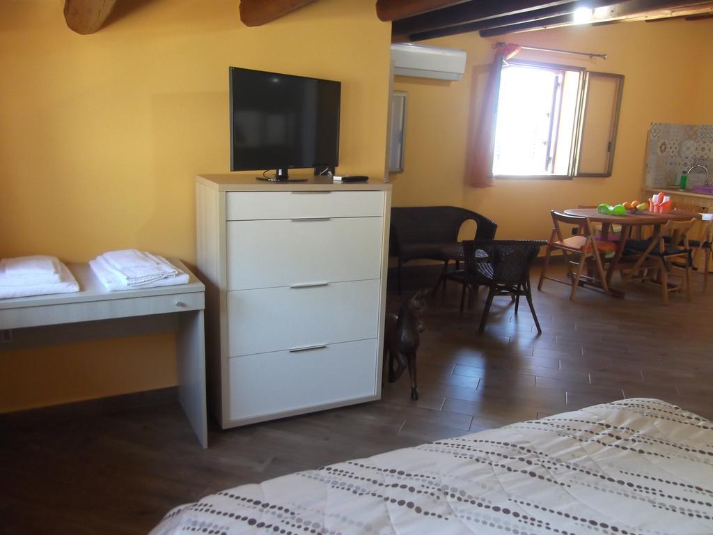 Appartement Zu Pippinu à Castellammare del Golfo Extérieur photo